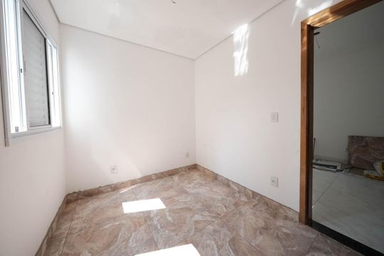 Quarto 1 de apartamento para alugar com 2 quartos, 45m² em Vila Guilhermina, São Paulo