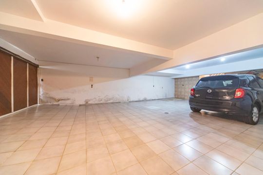 Garagem de casa para alugar com 4 quartos, 540m² em Vila Alice, Santo André
