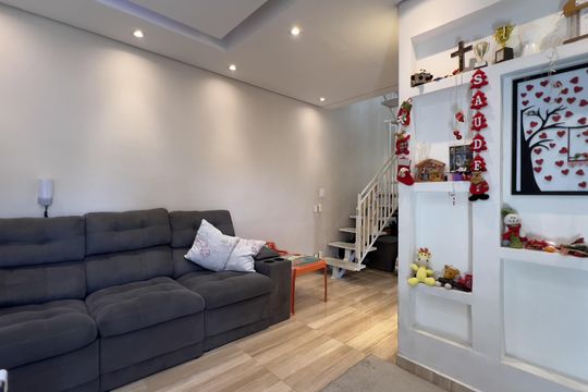 Sala de apartamento para alugar com 2 quartos, 83m² em Jardim Sao Domingos, Guarulhos