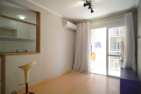 Sala de apartamento à venda com 2 quartos, 57m² em Centro, Novo Hamburgo