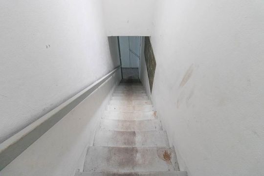 Escada de apartamento para alugar com 1 quarto, 55m² em Vila Maria Alta, São Paulo