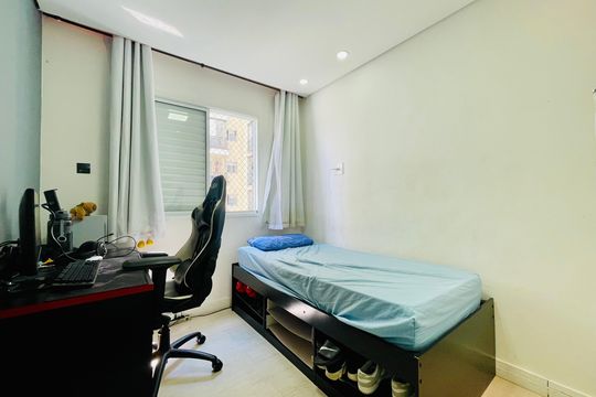 Quarto 1 de apartamento à venda com 2 quartos, 54m² em Jardim Imperador, Guarulhos