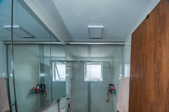 Banheiro Social  de apartamento para alugar com 2 quartos, 45m² em Juliana, Belo Horizonte