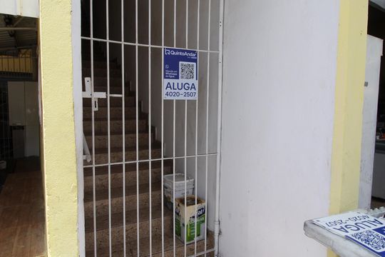 Plaquinha de kitnet/studio para alugar com 1 quarto, 40m² em Jardim Ismenia, São José dos Campos