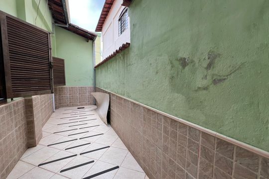 Casa à venda com 3 quartos, 300m² em Sagrada Família, Belo Horizonte