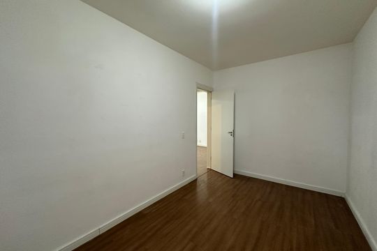 Quarto 1 de apartamento para alugar com 2 quartos, 54m² em Vila Sao Joao, Barueri