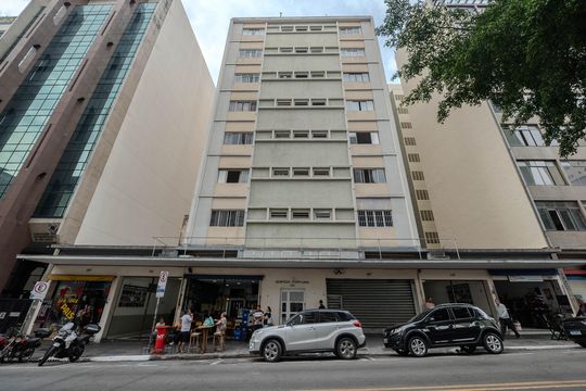 Fachada de kitnet/studio à venda com 1 quarto, 35m² em Bela Vista, São Paulo