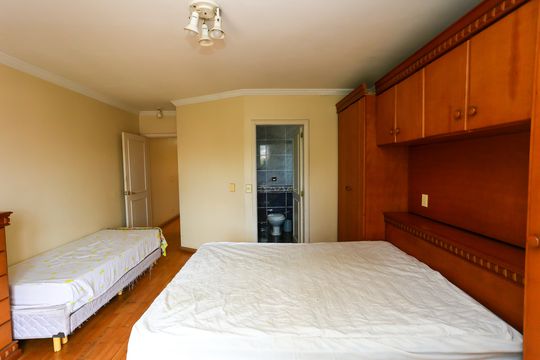 suíte 1 de casa à venda com 3 quartos, 450m² em Jardim Colombo, São Paulo
