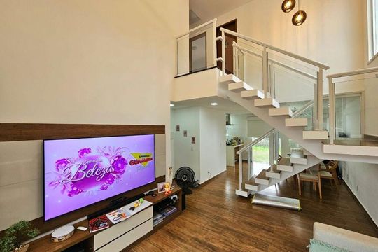 Casa à venda com 4 quartos, 181m² em Várzea das Moças, Niterói