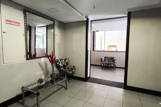 Apartamento à venda com 2 quartos, 77m² em Cubango, Niterói