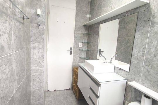 Apartamento à venda com 2 quartos, 77m² em Cubango, Niterói