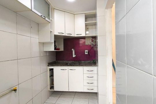 Apartamento à venda com 2 quartos, 77m² em Cubango, Niterói
