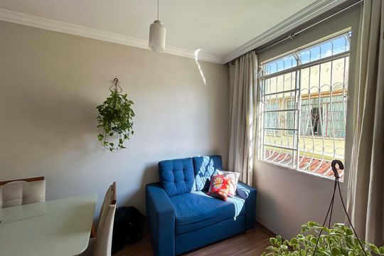 Apartamento à venda com 3 quartos, 75m² em Santa Amelia, Belo Horizonte