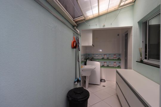 Área de Serviço de apartamento à venda com 3 quartos, 102m² em Vila Assunção, Santo André