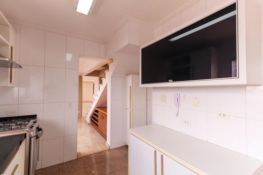 Cozinha de apartamento à venda com 3 quartos, 280m² em Água Rasa, São Paulo