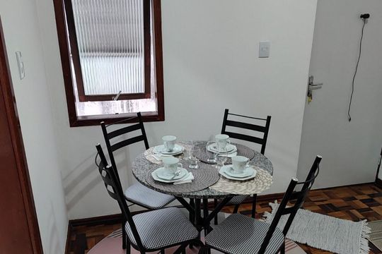 Kitnet/Studio à venda com 1 quarto, 27m² em Sarandi, Porto Alegre