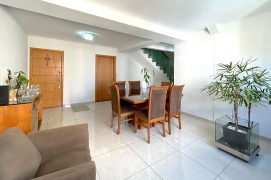 Apartamento à venda com 5 quartos, 250m² em Nova Suíça, Belo Horizonte