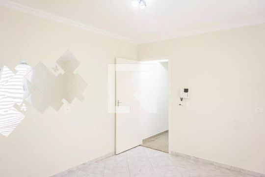 Casa para alugar com 3 quartos, 170m² em Cidade Mãe do Céu, São Paulo