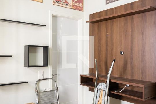 Casa para alugar com 3 quartos, 170m² em Cidade Mãe do Céu, São Paulo