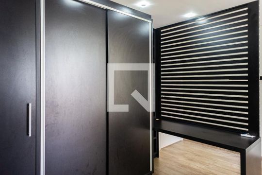 Casa para alugar com 3 quartos, 170m² em Cidade Mãe do Céu, São Paulo