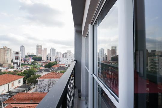 Varanda de kitnet/studio para alugar com 0 quarto, 26m² em Tucuruvi, São Paulo