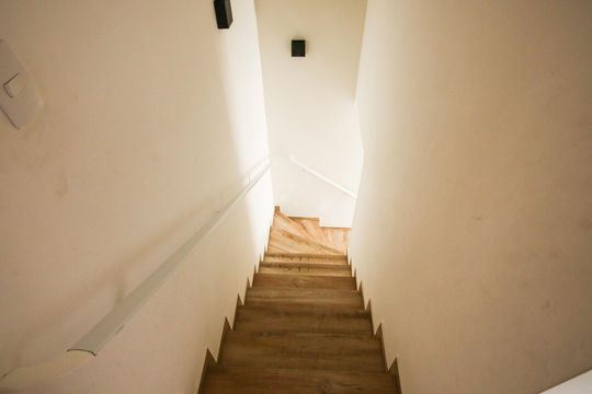 Escada de casa para alugar com 2 quartos, 102m² em Vila Caiçara, Praia Grande