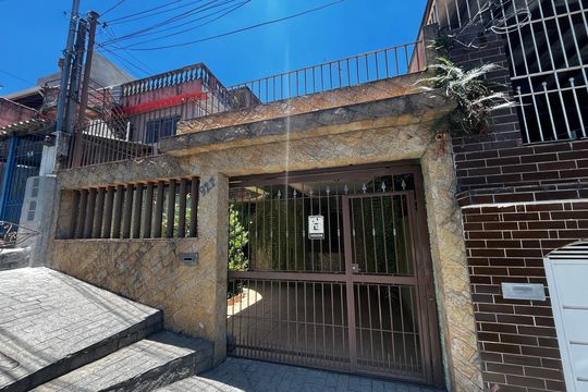 Fachada de casa à venda com 2 quartos, 120m² em Casa Verde Alta, São Paulo