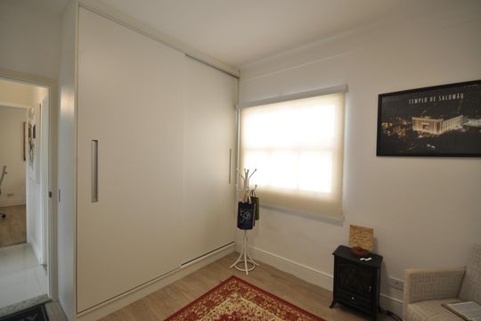 Quarto 3 de casa para alugar com 3 quartos, 340m² em Vila Albertina, São Paulo