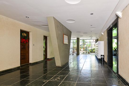 Apartamento para alugar com 2 quartos, 110m² em Santo Antônio, Belo Horizonte
