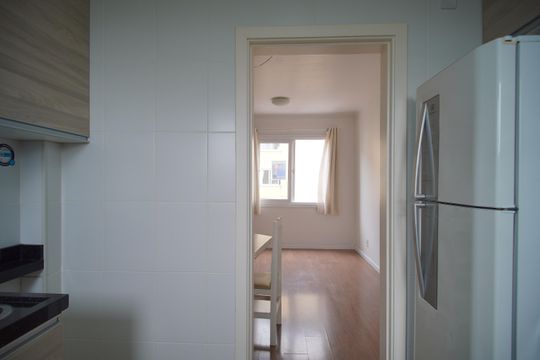 Cozinha de apartamento para alugar com 2 quartos, 52m² em Rondônia, Novo Hamburgo