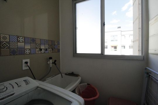 Área de Serviço de apartamento para alugar com 2 quartos, 47m² em Morro Santana, Porto Alegre