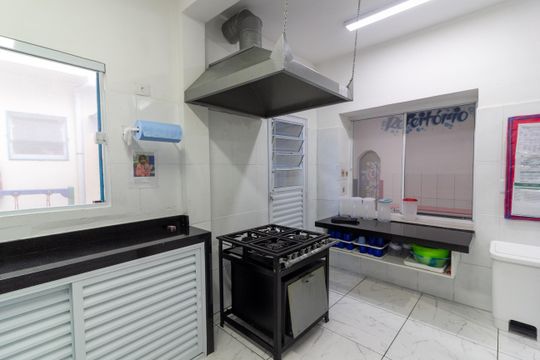 Cozinha de casa à venda com 6 quartos, 500m² em Jardim Orly, São Paulo