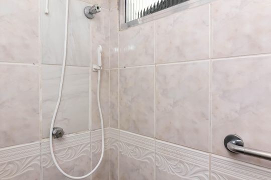 Banheiro de apartamento à venda com 2 quartos, 49m² em Mandaqui, São Paulo