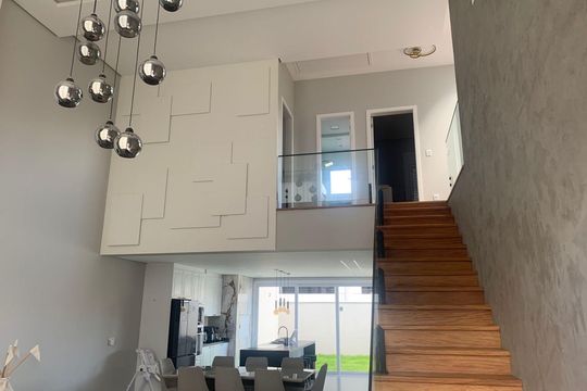Sala de casa à venda com 3 quartos, 225m² em Igara, Canoas