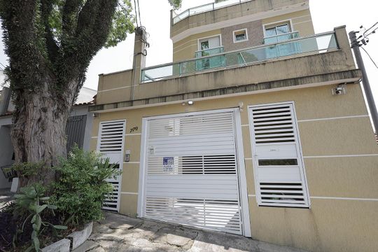 Fachada de apartamento à venda com 2 quartos, 47m² em Vila Curuçá, Santo André