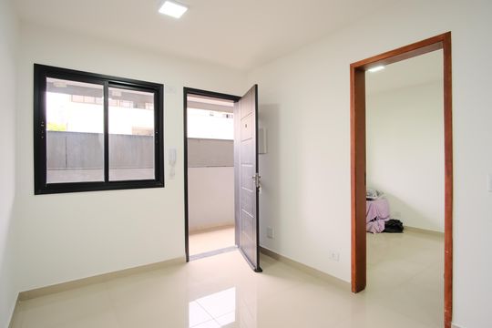 Sala de apartamento à venda com 2 quartos, 40m² em Vila Antonina, São Paulo