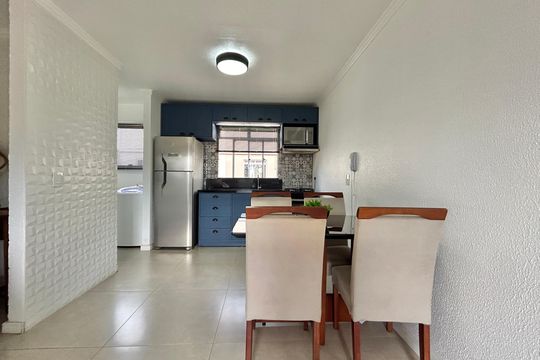 Cozinha de apartamento à venda com 2 quartos, 55m² em São Miguel, São Leopoldo