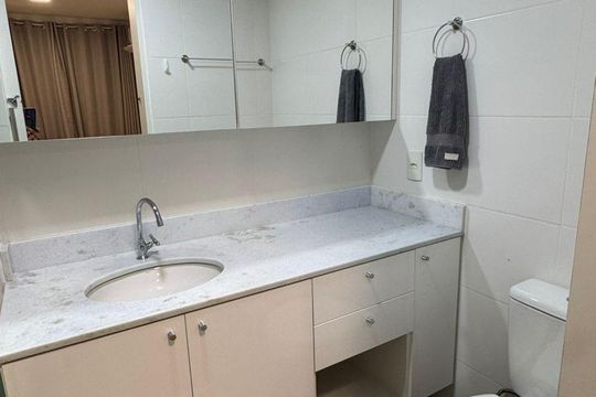 Banheiro 2 de apartamento à venda com 2 quartos, 69m² em Tijuca, Rio de Janeiro
