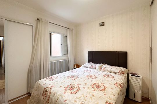 Suíte  de casa à venda com 2 quartos, 112m² em Conjunto Habitacional Sao Fernando, São Bernardo do Campo