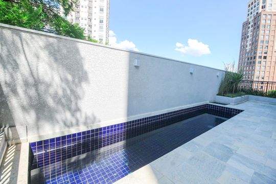 Área comum - Piscina de apartamento para alugar com 2 quartos, 40m² em Cidade Jardim, São Paulo