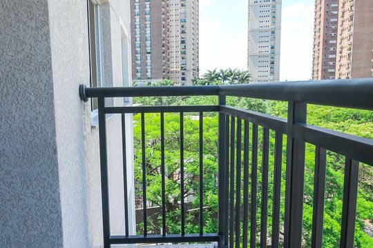 Varanda da Sala de apartamento para alugar com 2 quartos, 40m² em Cidade Jardim, São Paulo