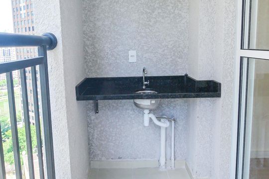 Varanda da Sala de apartamento para alugar com 2 quartos, 40m² em Cidade Jardim, São Paulo