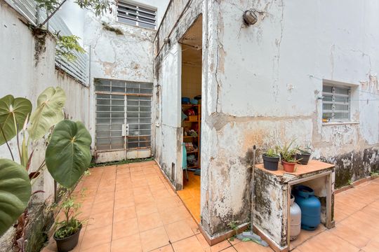 Quintal de casa à venda com 3 quartos, 200m² em Vila Mariana, São Paulo