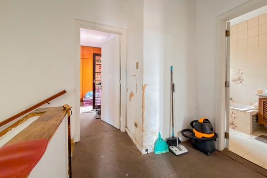 Piso Superior de casa à venda com 3 quartos, 200m² em Vila Mariana, São Paulo