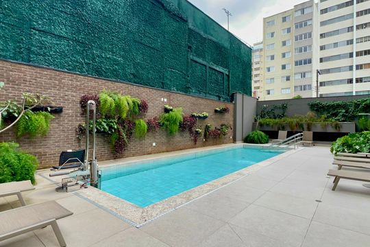 Piscina de kitnet/studio à venda com 1 quarto, 33m² em Sumaré, São Paulo