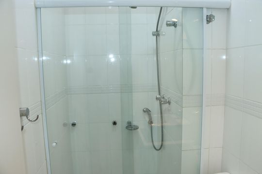 Casa de Condomínio para alugar com 4 quartos, 158m² em Granja Viana, Cotia