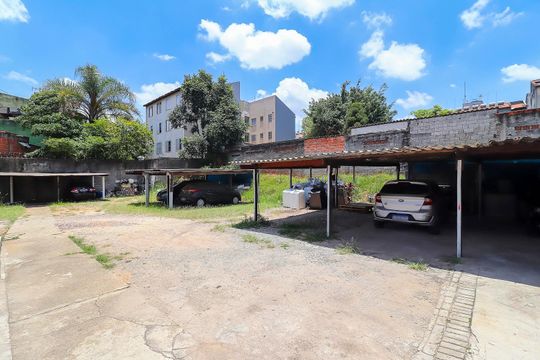 Garagem de apartamento à venda com 2 quartos, 45m² em Jardim Redil, São Paulo