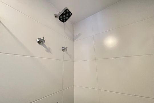 Banheiro de kitnet/studio à venda com 1 quarto, 32m² em Butantã, São Paulo