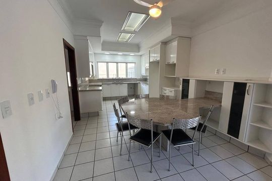 Casa à venda com 4 quartos, 552m² em Sítios de Recreio Gramado, Campinas