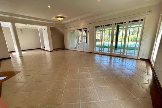 Casa à venda com 4 quartos, 552m² em Sítios de Recreio Gramado, Campinas
